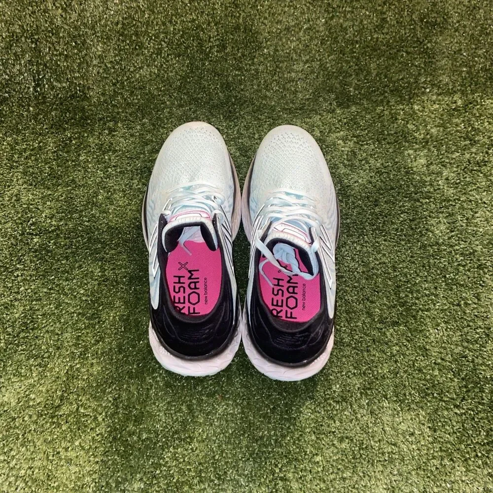 New Balance Fresh Foam 1080 Women's Size 11 Running Shoes Athletic Sneakers